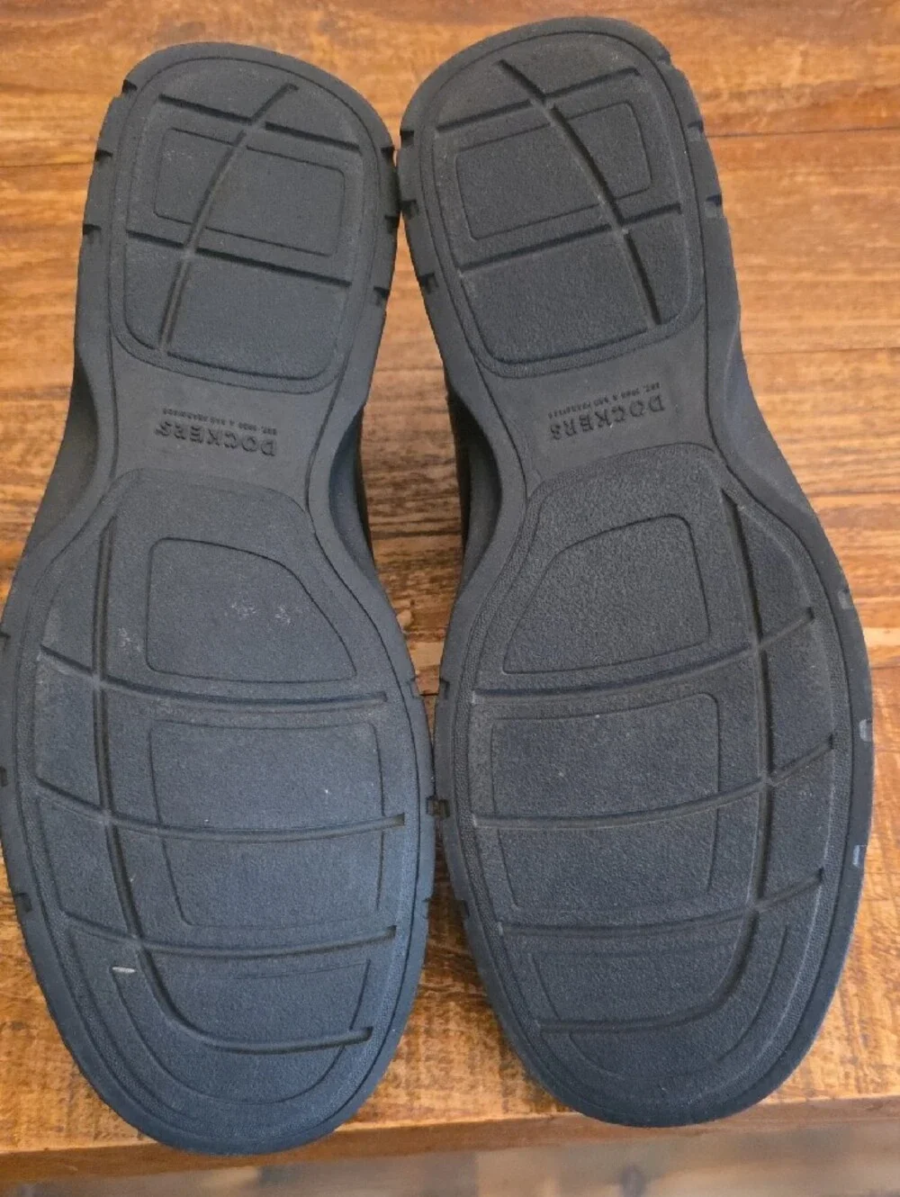 Men's Black Slip-On Leather Dress Shoes